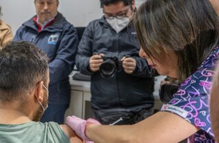 BIOBÍO LLEGA AL TERCER LUGAR NACIONAL EN VACUNACIÓN CONTRA LA INFLUENZA, SUPERANDO EL 82% DE COBERTURA