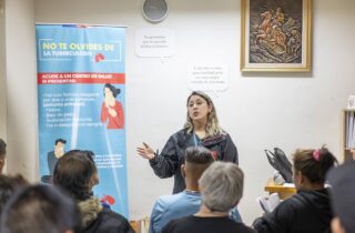 SEREMI DE SALUD CONMEMORA DÍA MUNDIAL DE LA TUBERCULOSIS CON TALLER A PERSONAS EN SITUACIÓN DE CALLE